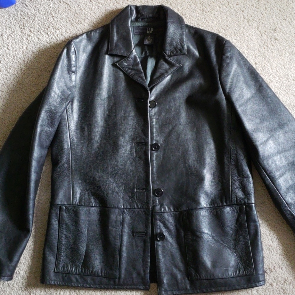 100% LEATHER MED GAP COAT 12+yrs old GUC no tears - Picture 2 of 8